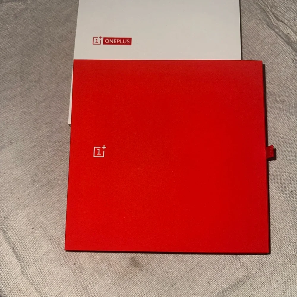 Discontinued The OnePlus One (A0001) - 64GB (collectors item).